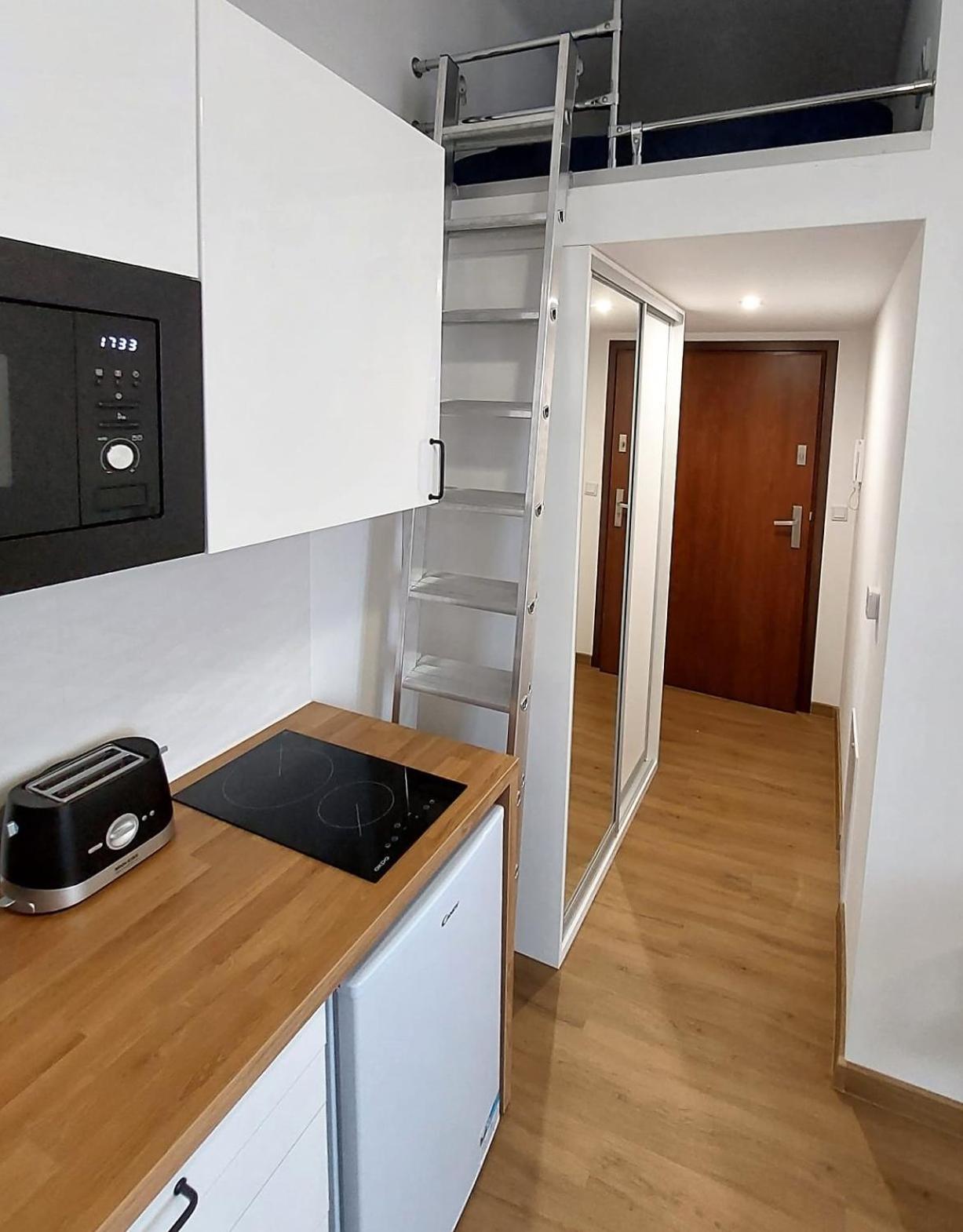 Old Town Stage Apartment One Krakau Exterior foto